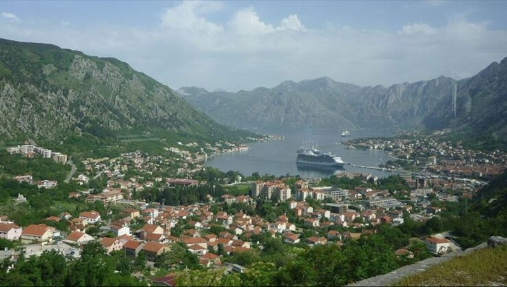 Başbakan paylaştı: Türklerin en çok ziyaret ettiği ülke vize getiriyor!