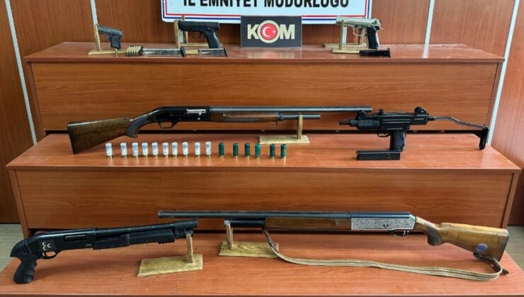 Botoks ilacından oyun konsoluna ne ararsan var… Kaçakçılık operasyonunda 20 gözaltı!