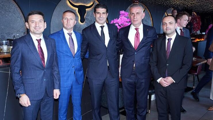 Bulgaristan-Türkiye resmî maç yemeği düzenlendi