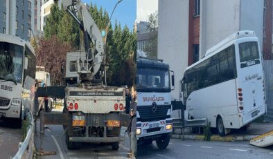 Cenaze dönüşü feci kaza: 3’ü polis, 7 yaralı