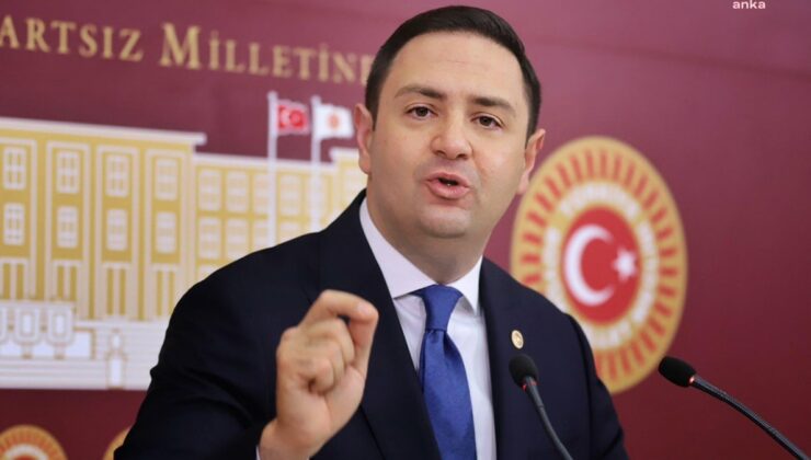 CHP'li isimden dikkat çeken 'koltuk' paylaşımı