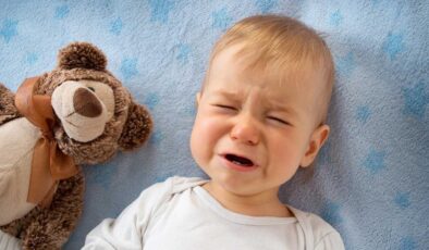 Çocuğunuzun kasığında şişlik varsa dikkat! Acil ameliyet gerekebilir