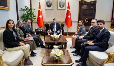 Cumhurbaşkanı Yardımcısı Yılmaz, Manuel Castro Almeida’yı kabul etti