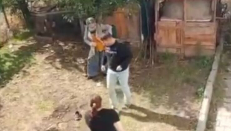 Dehşet anları kamerada: Annesini ve kız kardeşini darbetti