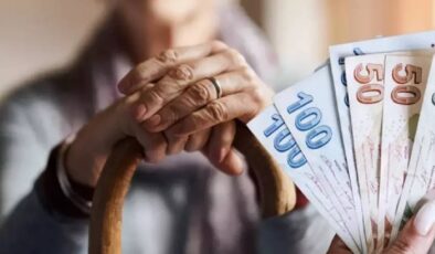 Emekli maaşlarına yaşam maliyeti ayarlaması: Resmi başvuru yapıldı