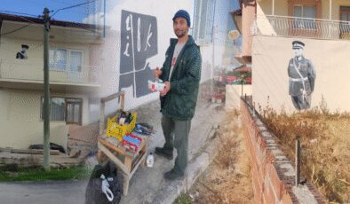 En anlamlı kutlama: Cumhuriyet köyünde her eve bir Atatürk