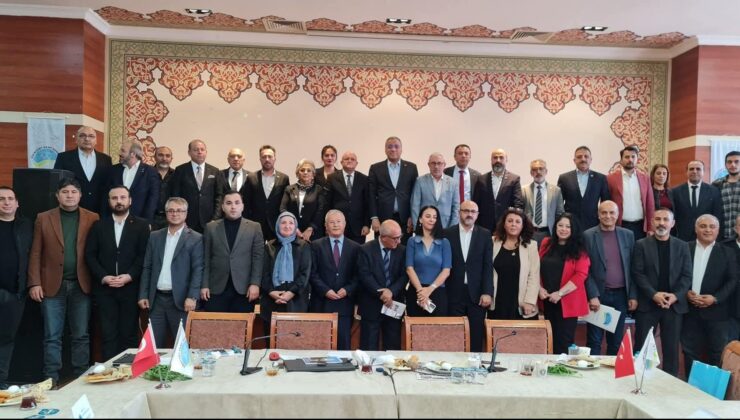 Esenyurt’un tüm renkleri “Ortak masada ortak aklı aradı”