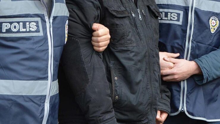 Evde kaçak kazı yapanlara suçüstü baskın!