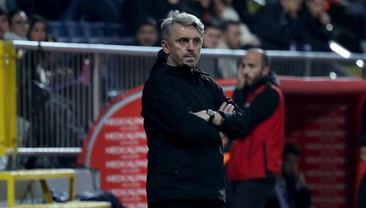 Eyüpspor Teknik Direktörü Orhan Ak: ‘Zor bir maçı kazandık’