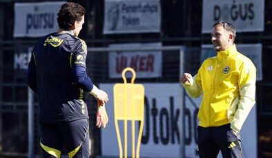 Fenerbahçe derbi çalışmalarına başladı