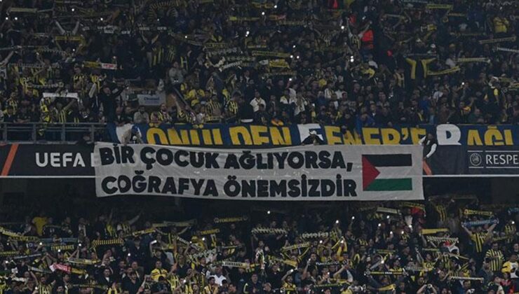 Fenerbahçe’den Filistin için pankart