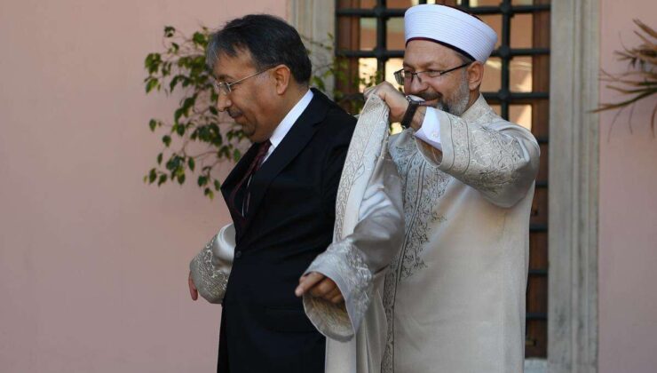 Gelen gideni aratıyor dedirten hutbe