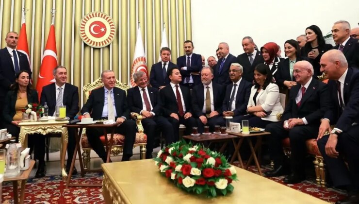 Haberler.com’daki çıkışından sonra Babacan’a Özel’den telefon: Erdoğan’la görüntünüzü yadırgamadım