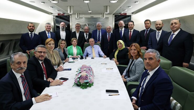 Hülya Koçyiğit'in kızı Erdoğan'ın uçağında