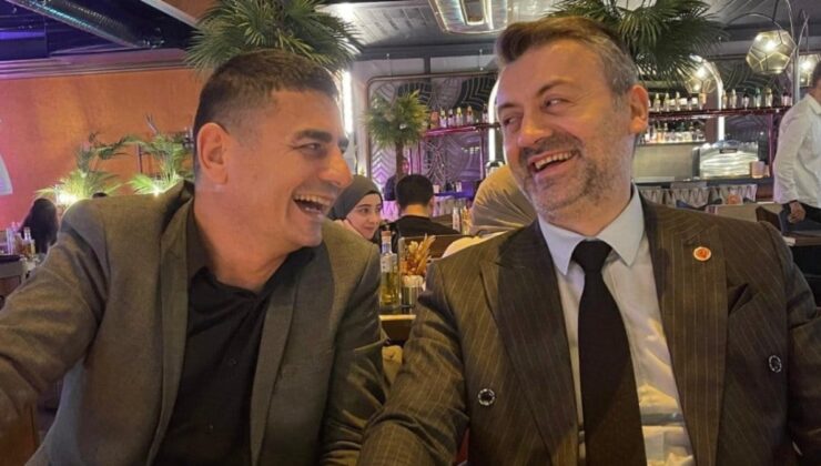 İkisi de CHP'den istifa etmiş AKP'ye geçmişti: Tepki çeken kahkaha pozu