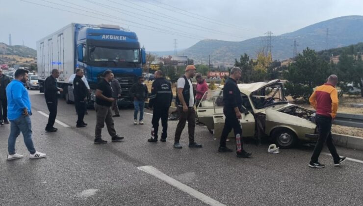 Isparta'da zincirleme kaza: 2 ölü, 3 yaralı