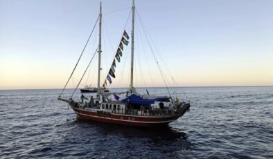 İsrail adım adım yaklaşıyor! Sumud Filosu ile iletişime geçip tehdit savurdular