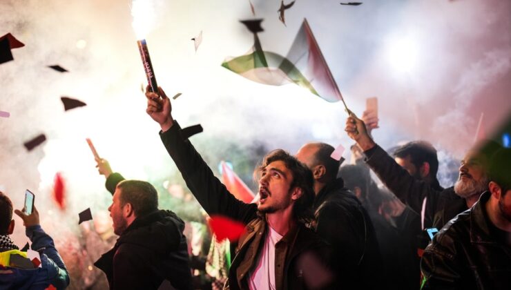 İsrail Konsolosluğu önünde Filistin'e destek eylemi