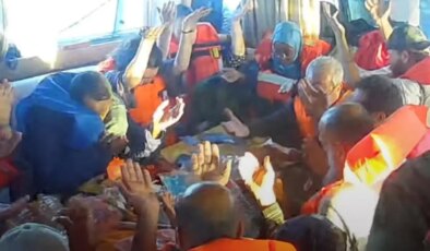 İsrail Sumud Filosu’ndaki 480 aktivisti alıkoydu, 4 İtalyan sınır dışı edildi