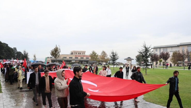 İsrail’in katliamları 2 yıldır sürüyor! İZÜ’den Gazze protestosu