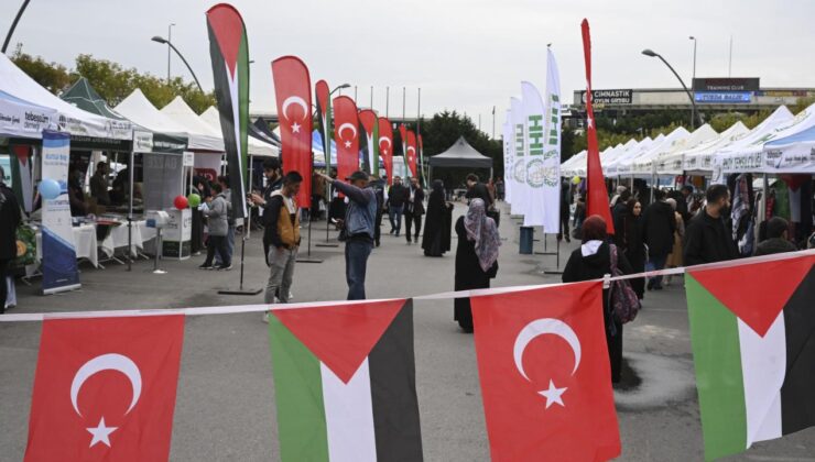 İstanbul’da AVM’lerde Gazze için hayır çarşıları kuruldu