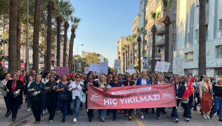 Kadınlardan boş tencereli eylem! Yoksulluğa dikkat çektiler