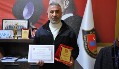 Kalp krizi geçiren Yolcuyu hastaneye yetiştiren sürücü ödüllendirildi