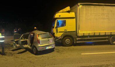 Kamyonun çarptığı otomobilin sürücüsü öldü