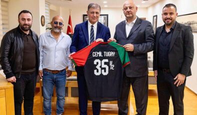 Karşıyaka’dan Cemil Tugay’a ziyaret