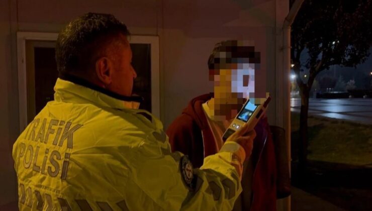 Kayseri’de kaza yapan alkollü ve ehliyetsiz sürücüden polise: ‘Beni alın bırakmayın’