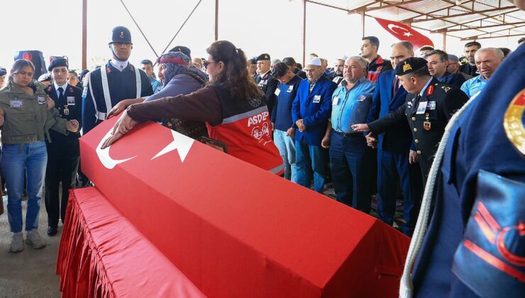 Kazada şehit olan jandarmaya son veda