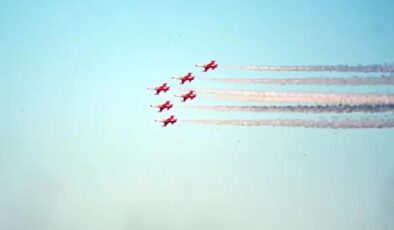 Kırklareli semalarında Türk Yıldızları coşkusu