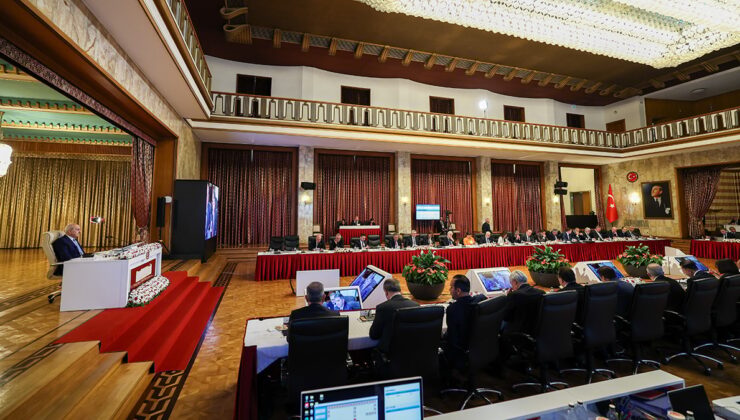 Komisyon İmralı'ya giderse 2 parti çekilecek!