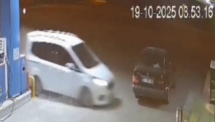 Kontrolden çıktı, akaryakıt istasyonuna daldı; kaza kamerada