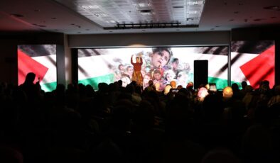 Konya Büyükşehir ‘Uluslararası Bilimum Geleceğin Eğitimi Zirvesi’ne ev sahipliği yaptı