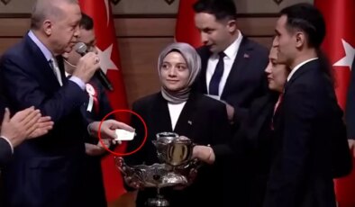 Kuraya damga vuran an: Cumhurbaşkanı Erdoğan "Adil olmaz" diyerek ikinci kez çekti