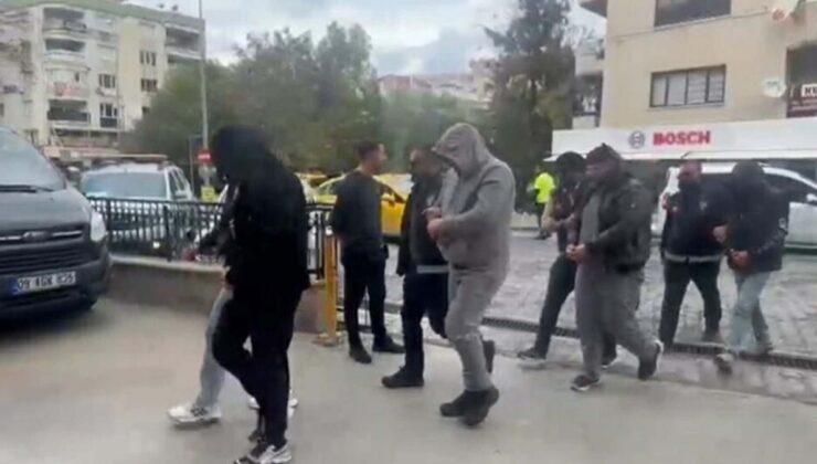 Kuşadası’nda fuhuş operasyonunda 5 şüpheli tutuklandı