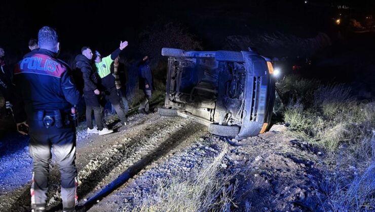 Kütahya’da polisin ‘dur’ ihtarına uymayan sürücü kaza yaptı