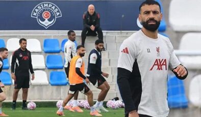 Liverpool’dan Galatasaray yenilgisi sonrası Kasımpaşa Tesisleri’nde idman