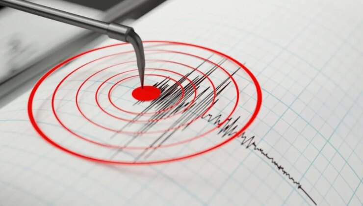 Marmara’da 5 büyüklüğünde deprem! İstanbul’da büyük panik yaşandı