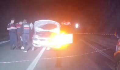 Mersin’de otomobil, kamyona çarptı: 1 ölü, 1 yaralı