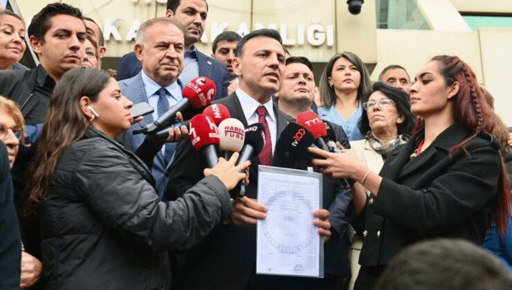 Özgür Çelik, bir kez daha mazbatasını aldı