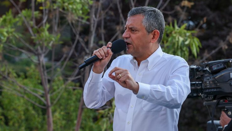 Özgür Özel: Tarih hatırlatıyor: İstanbul asla teslim olmaz!