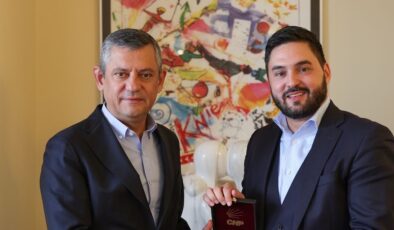 Özgür Özel'den İsviçre temasları