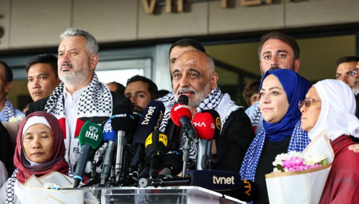 Özgürlük Filosu aktivistleri İstanbul Havalimanı’nda karşılandı