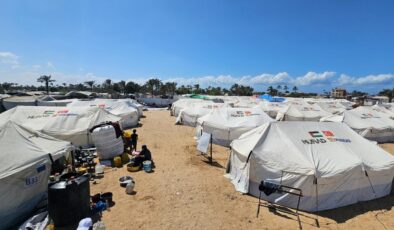 Sadakataşı ve MÜSİAD Gazze’de çadır kent açılışı gerçekleştirdi
