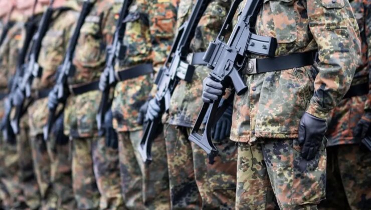 Savaş hazırlığı mı? Teyakkuza geçen Avrupa ülkesi asker sayısını 2 katına çıkarıyor