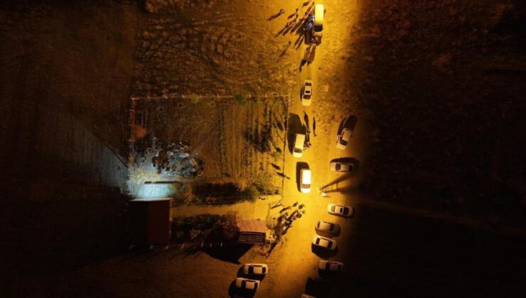 Silahlı eğlenceye müdahale eden polislere saldırı: 23 gözaltı
