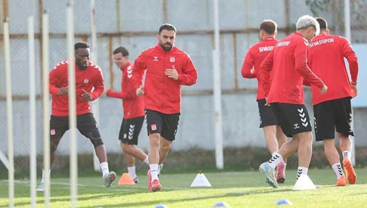 Sivasspor’da Hatayspor mesaisi sürüyor