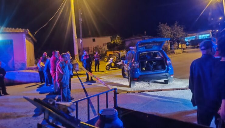 Sohbetle başladı, dehşetle bitti: 2 arkadaşını sokak ortasında katletti